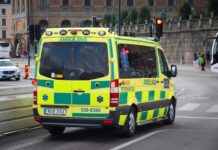 Bild på en ambulans.